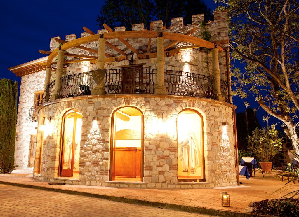 Bed and Breakfast Castello Dei Templari Лукка Экстерьер фото